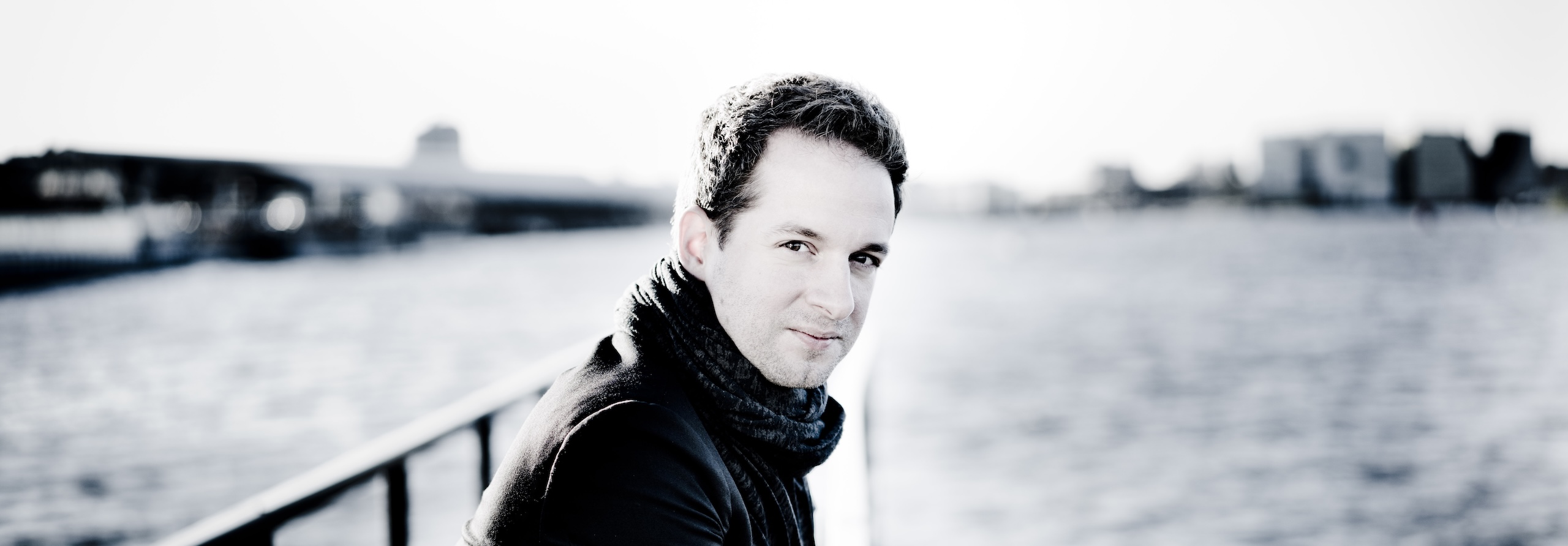 Bertrand Chamayou (c) Marco Borggreve - Warner Classics site