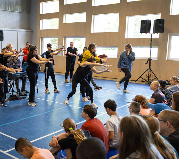 DYS Comme ça te chante ! restitution IMPRO 25 juin 2025 - (28) copie