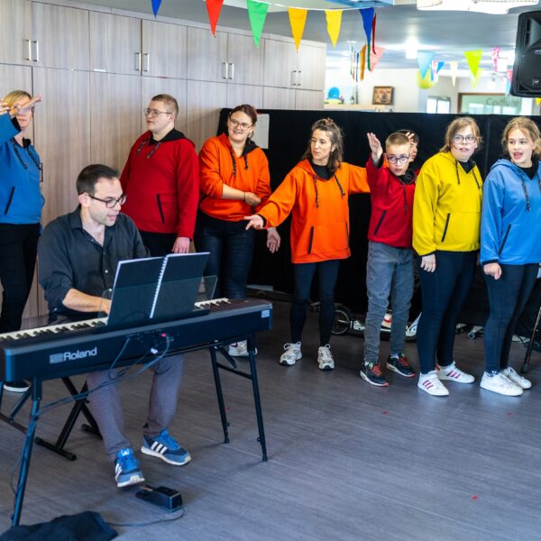 visuel site Comme ça te chante! restitution à l'EHPAD 24 juin 2025 - (20) copie