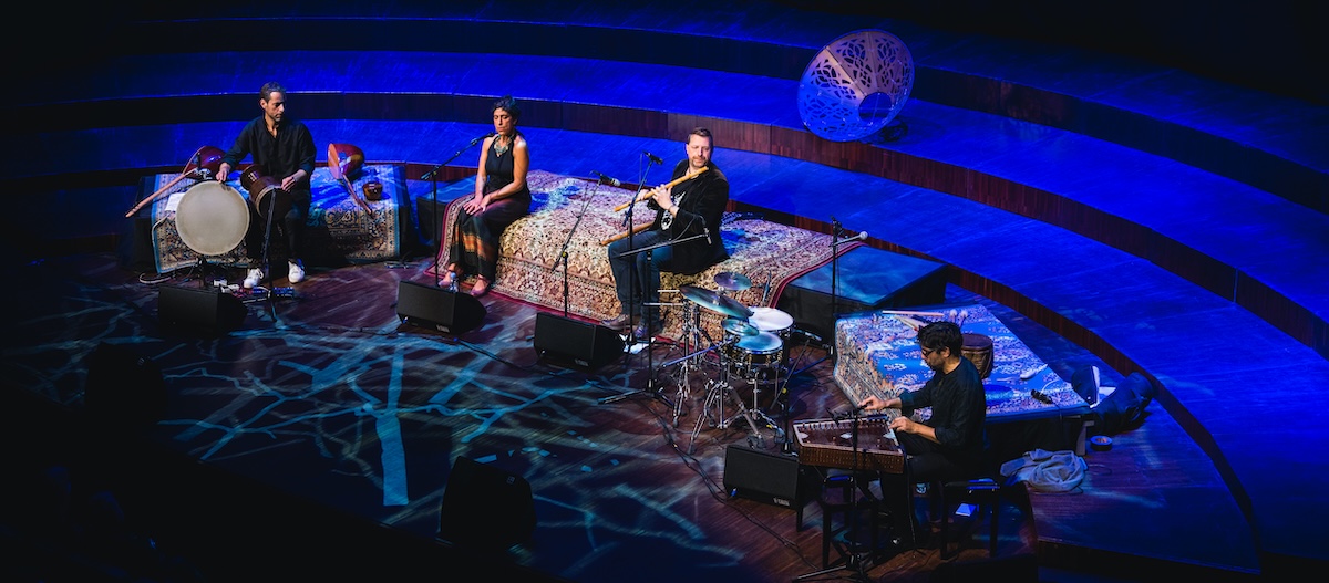 visuel spectacle HAL-credit-Valters-Pelns